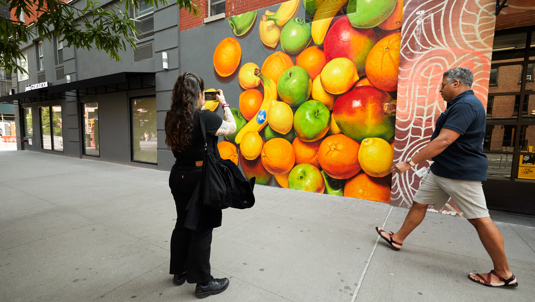 Colossal Media hand-painted mural for Juice Generation in Manhattan.