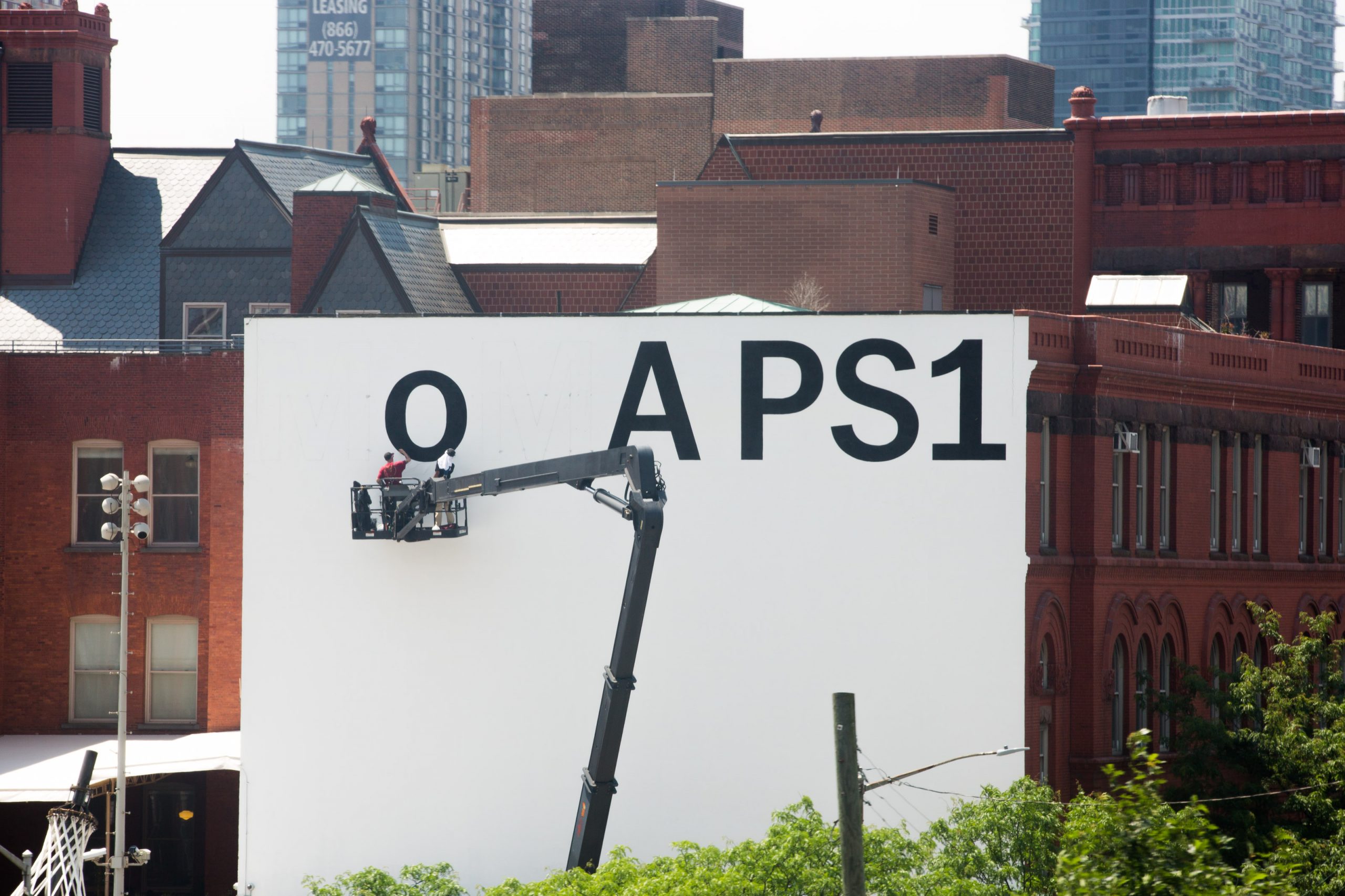 MoMA PS1 mural hand-painted by Colossal Media.